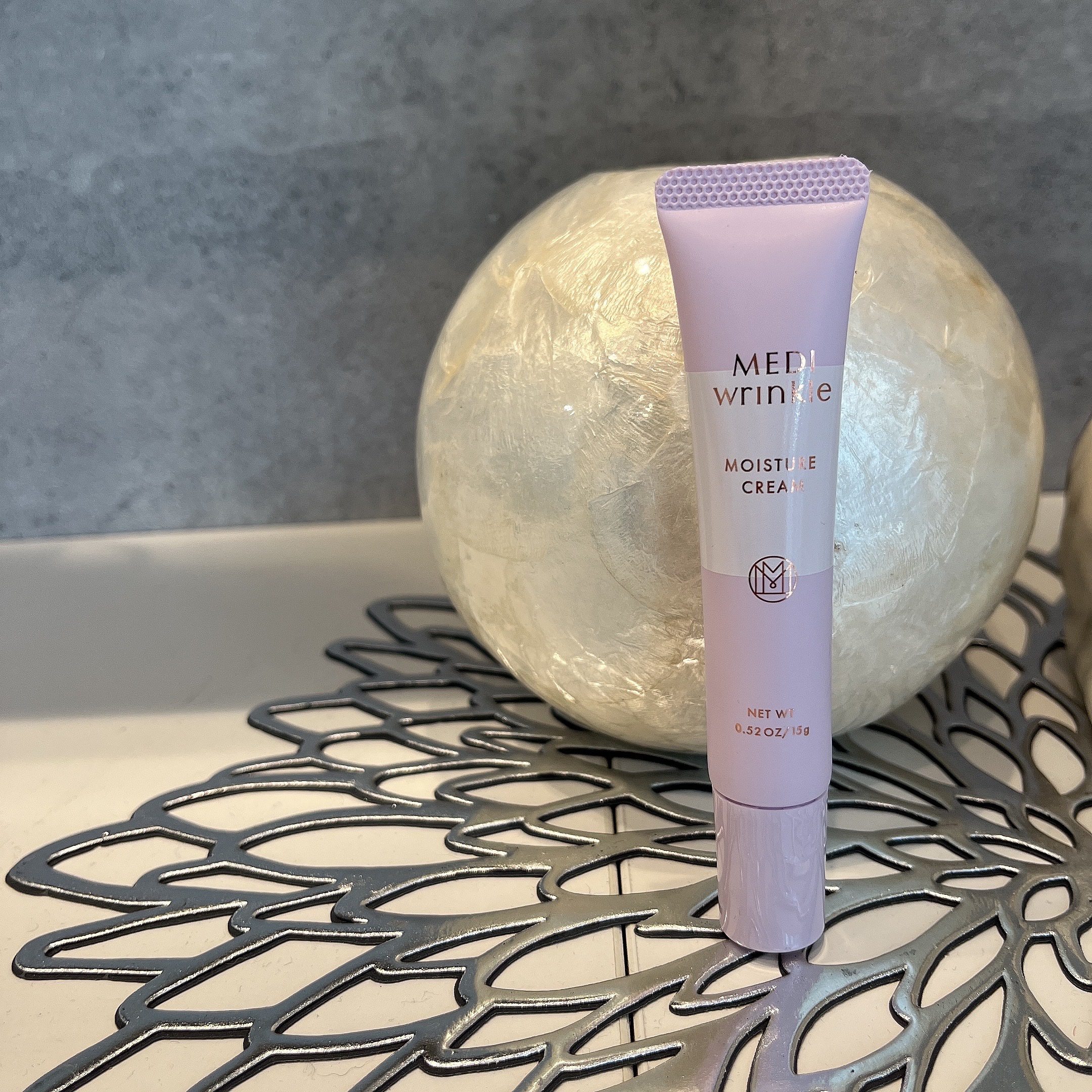 メディリンクル モイスチャークリーム/ミッシーリスト/アイケア・アイクリームを使ったクチコミ（2枚目）