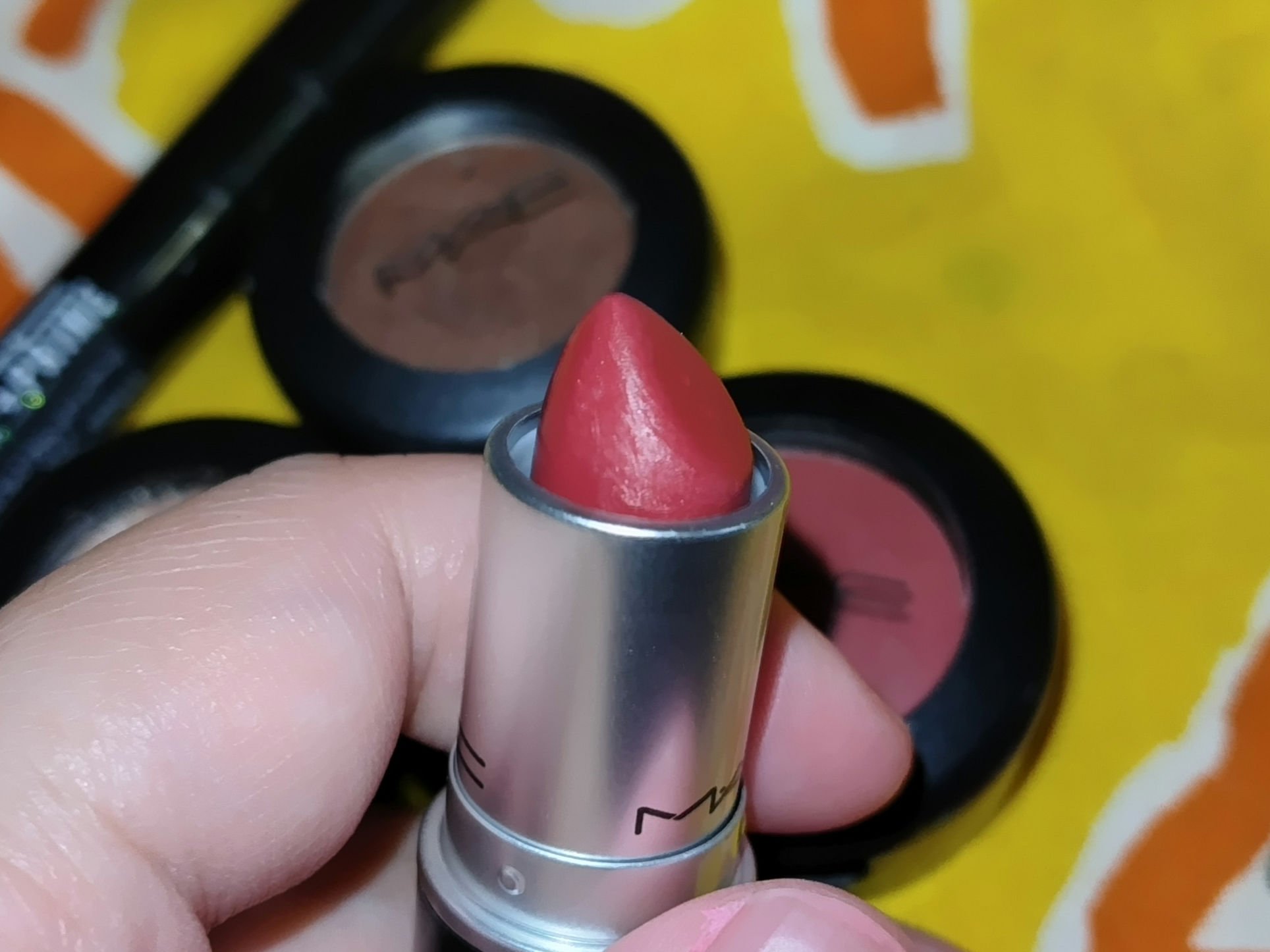 リップスティック リング ジ アラーム /M・A・C/口紅を使ったクチコミ（2枚目）