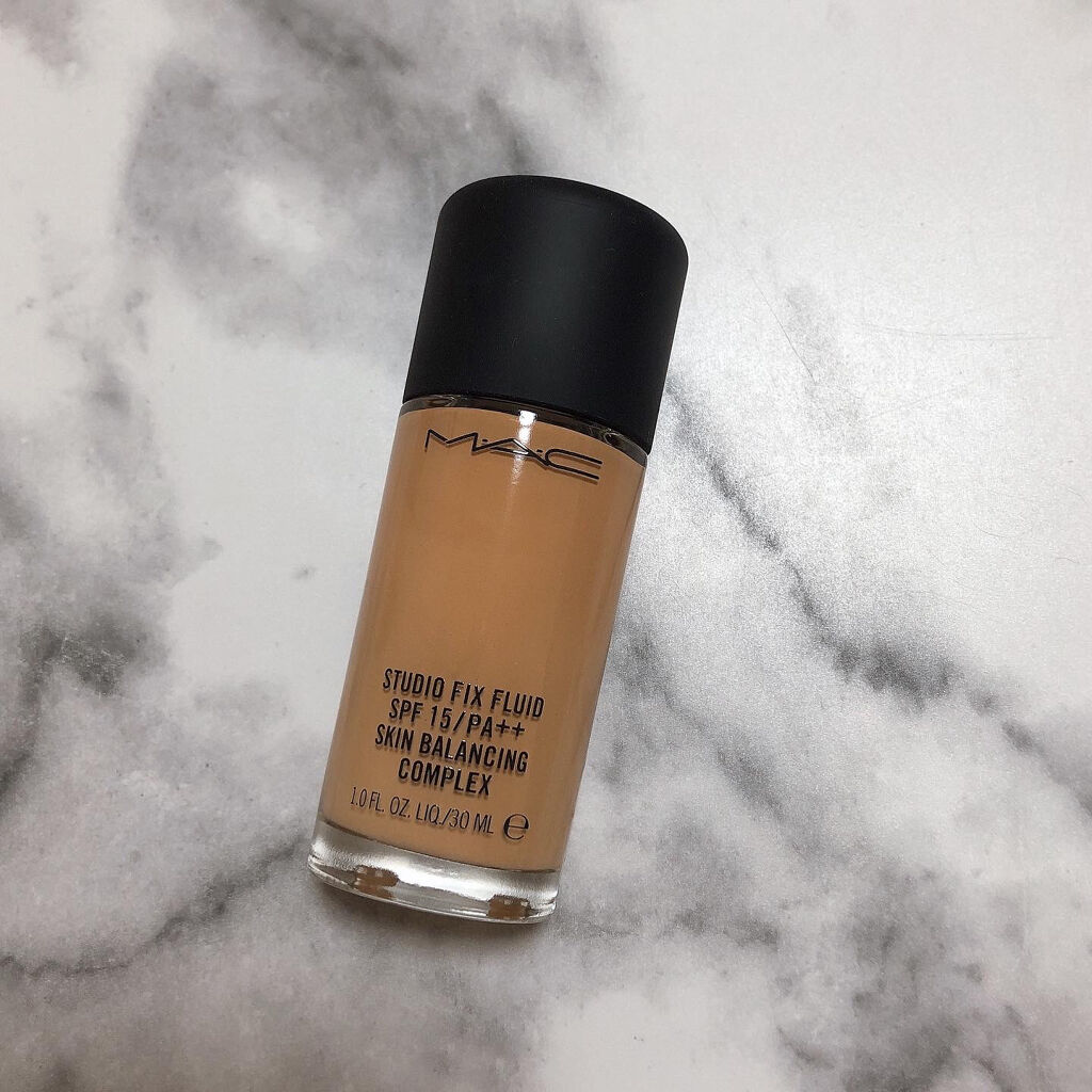 スタジオフィックス フルイッド SPF 15/M・A・C/リキッドファンデーションを使ったクチコミ（1枚目）