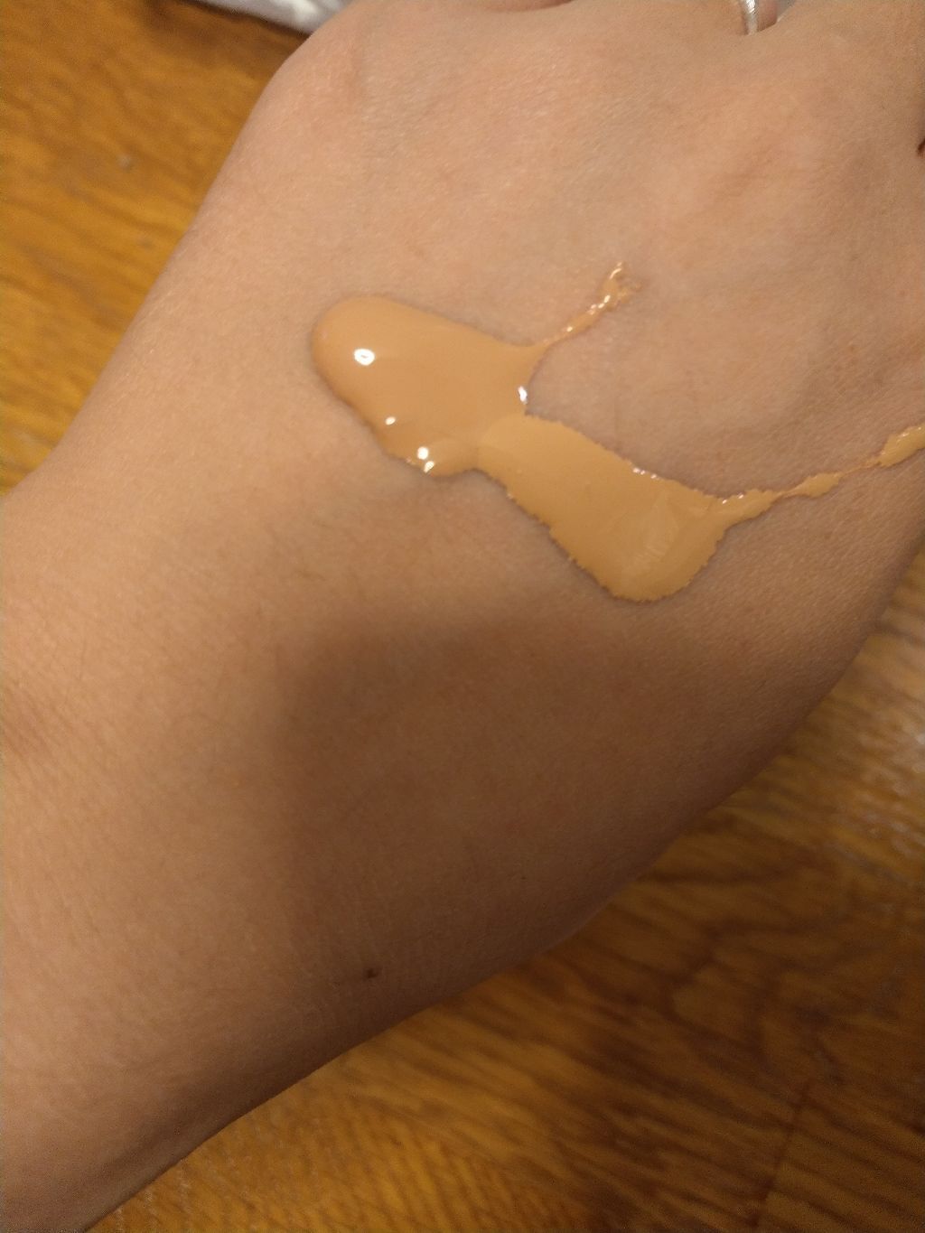 ダブル ウェア ステイ イン プレイス メークアップ  65 ウォーム クリーム/ESTEE LAUDER/リキッドファンデーションを使ったクチコミ（3枚目）