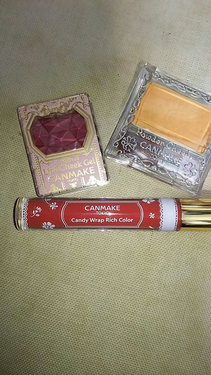 【旧品】パウダーチークス/キャンメイク/パウダーチークを使ったクチコミ(1枚目)