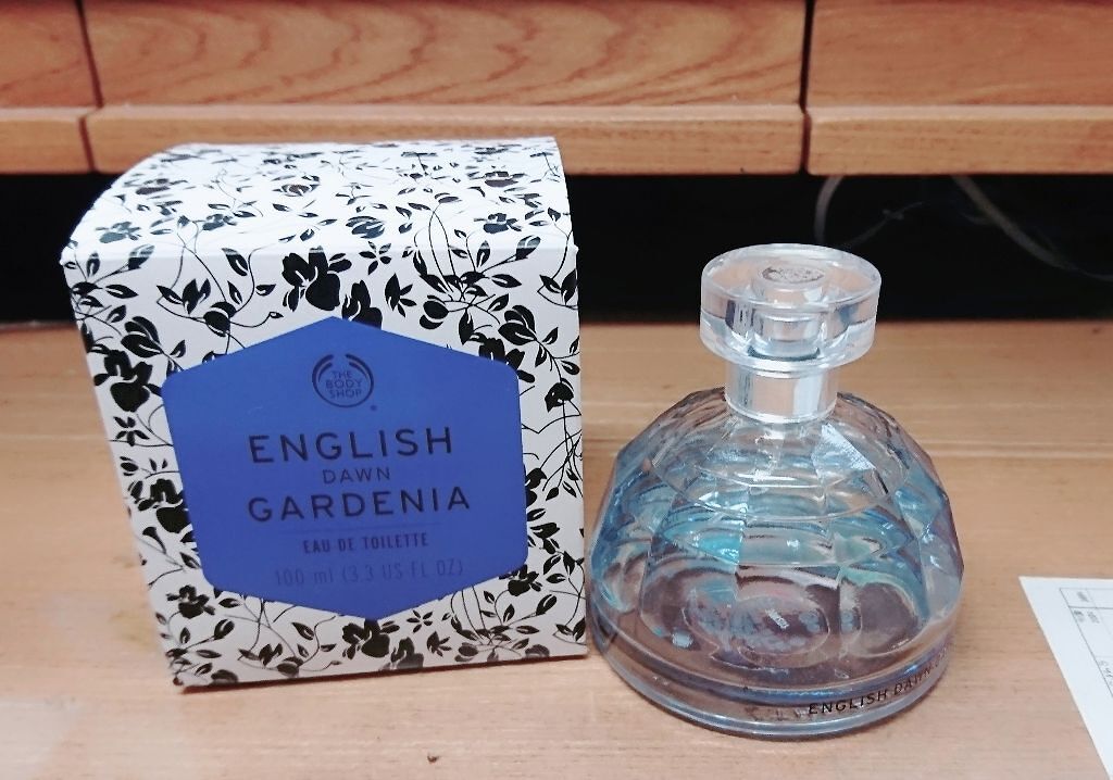 THE BODY SHOP イングリッシュドーンガーデニアオードトワレのクチコミ「匂いがすごく気に入ってます！！
ちゃんとした香水を買ったことなくて、いつも安めなもので済ませて.....」（1枚目）