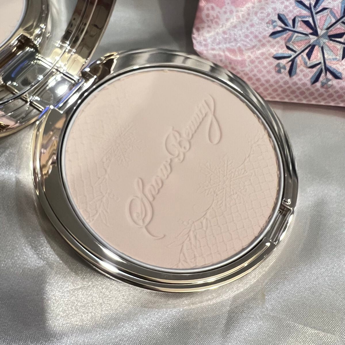 ブライトニング スキンケアパウダー 2022/スノービューティー/プレストパウダーを使ったクチコミ(3枚目)