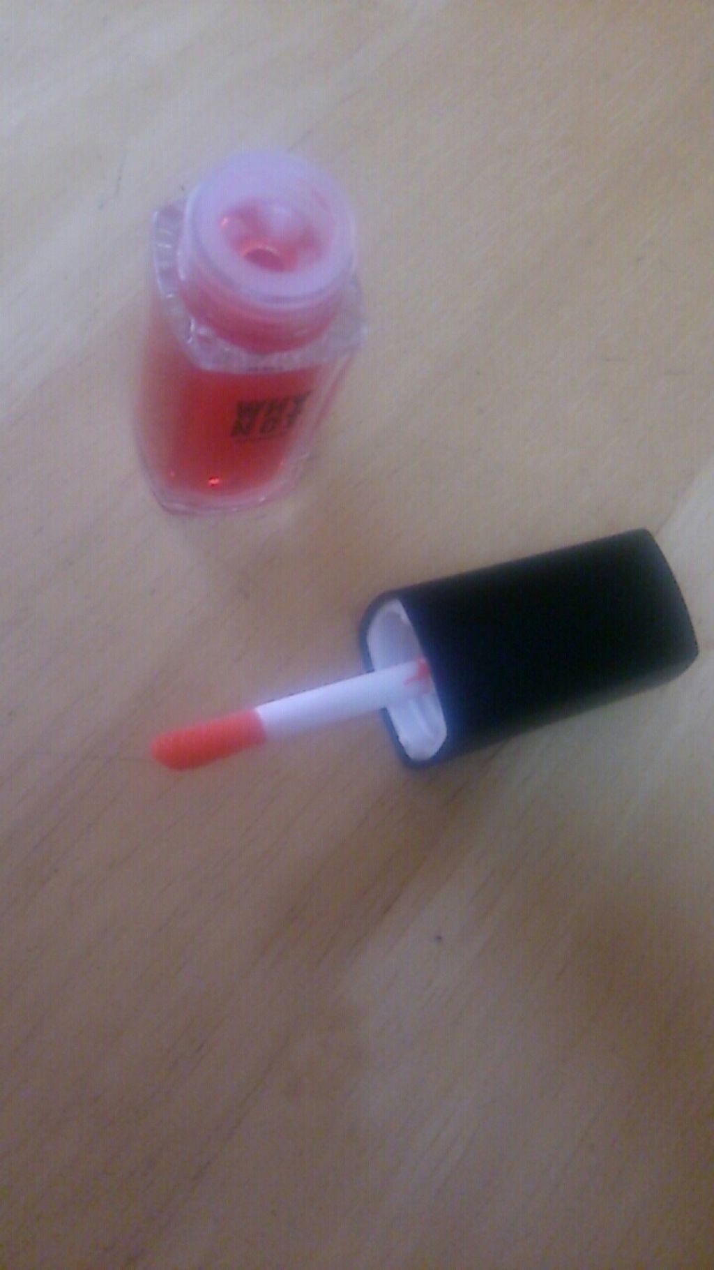 WHY NOT SPINNS リップティント ネオンオレンジ/DAISO/リップティントを使ったクチコミ（3枚目）