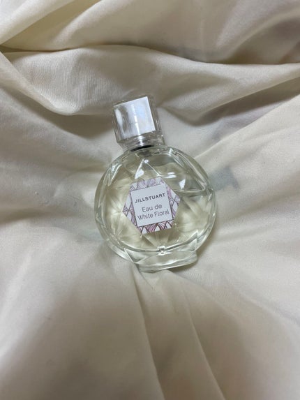 ジルスチュアート オード ホワイトフローラル/JILL STUART/香水(レディース)を使ったクチコミ(2枚目)