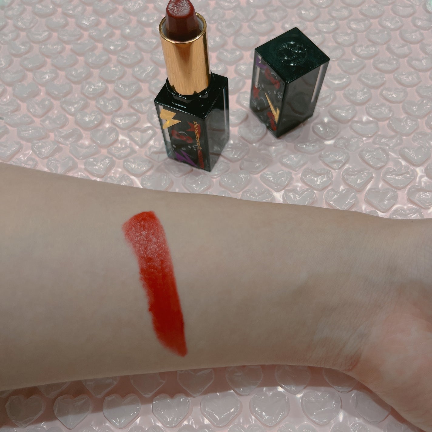 キヌ ルージュ サテン/shu uemura/口紅を使ったクチコミ(3枚目)