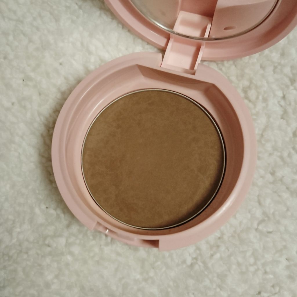 フーミー ちっちゃ顔シャドウ/WHOMEE/シェーディングを使ったクチコミ（3枚目）