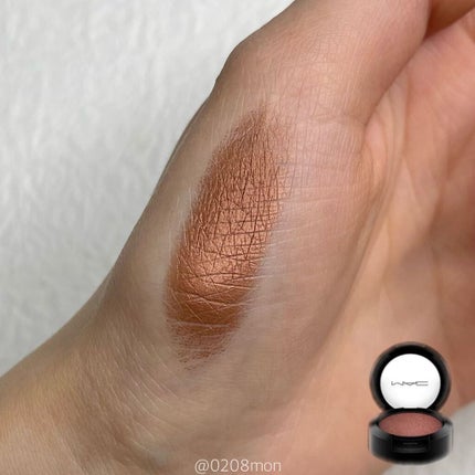 スモール アイシャドウ/M・A・C/単色アイシャドウを使ったクチコミ(4枚目)