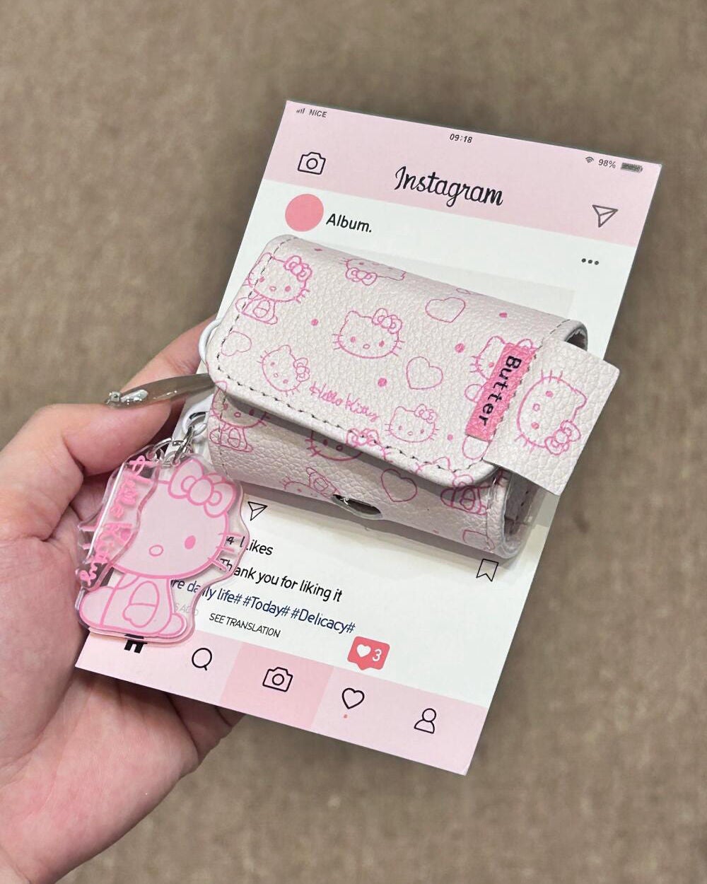 ケース大好きっ子 on LIPS 「ピンクのストライプのキティちゃんはとてもかわいいですね#iPh..」(4枚目)
