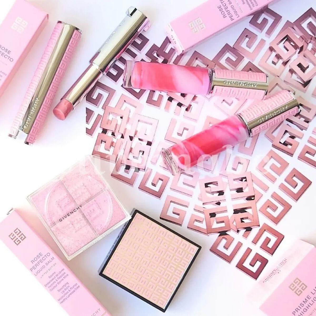 ローズ・パーフェクト・リキッド（フォール コレクション 2022）/GIVENCHY/リップケアを使ったクチコミ（1枚目）