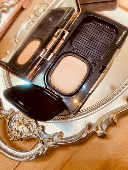 フローレス フィット/COVERMARK/クリーム・エマルジョンファンデーションを使ったクチコミ(2枚目)