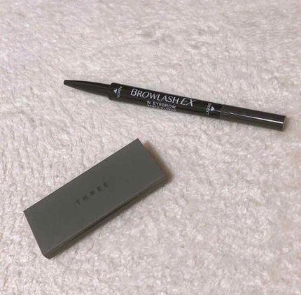 プレスド アイブラウ デュオ/THREE/パウダーアイブロウを使ったクチコミ(1枚目)