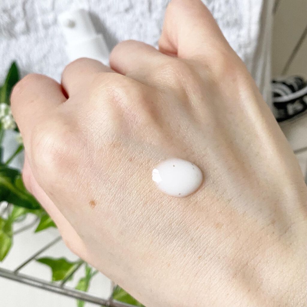 ホリスティックブライト 45mL/BENEFIQUE/美容液を使ったクチコミ（2枚目）