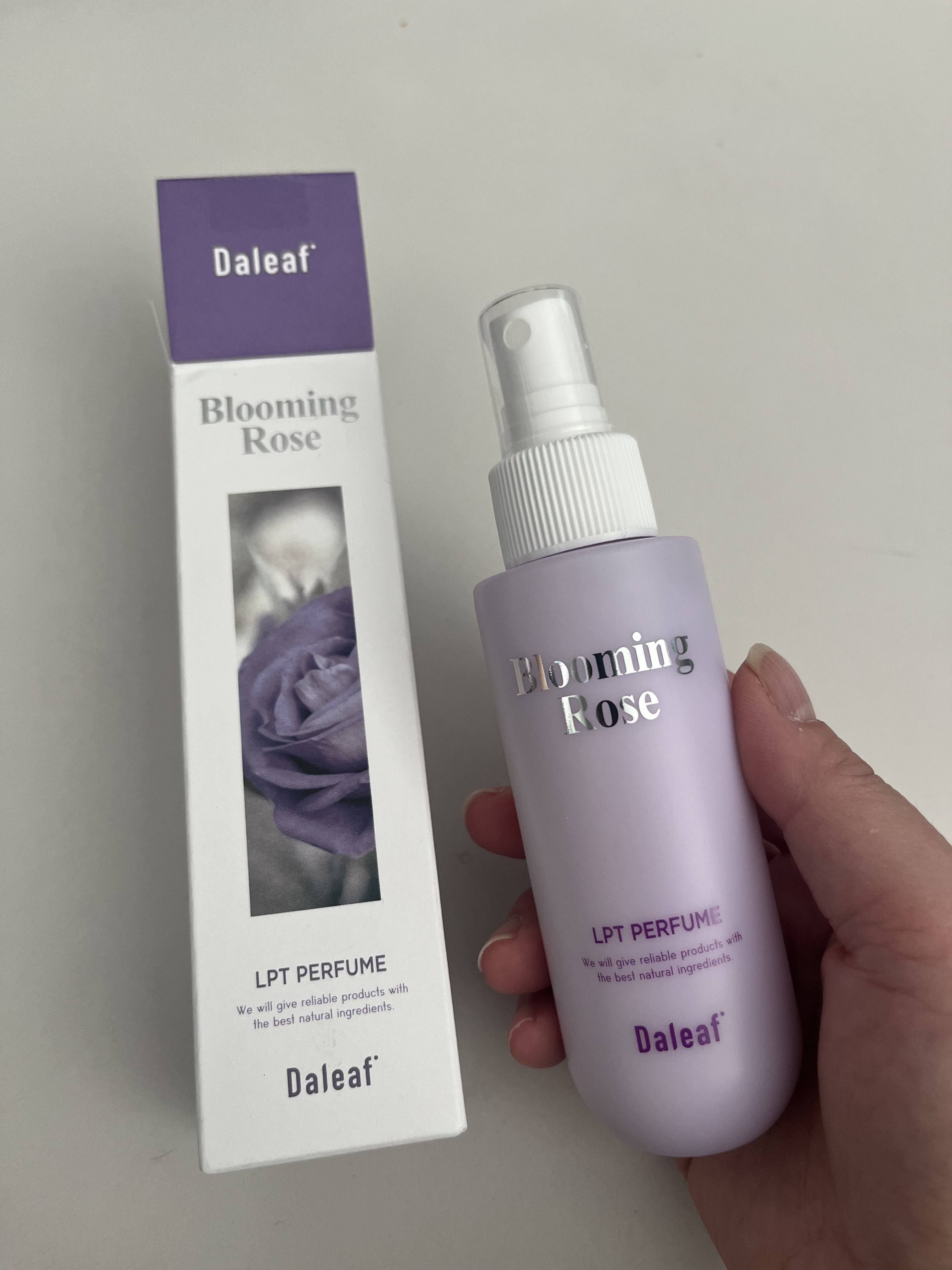 パフュームヘアパックインミスト Pink Breeze/Daleaf/アウトバストリートメントを使ったクチコミ（1枚目）