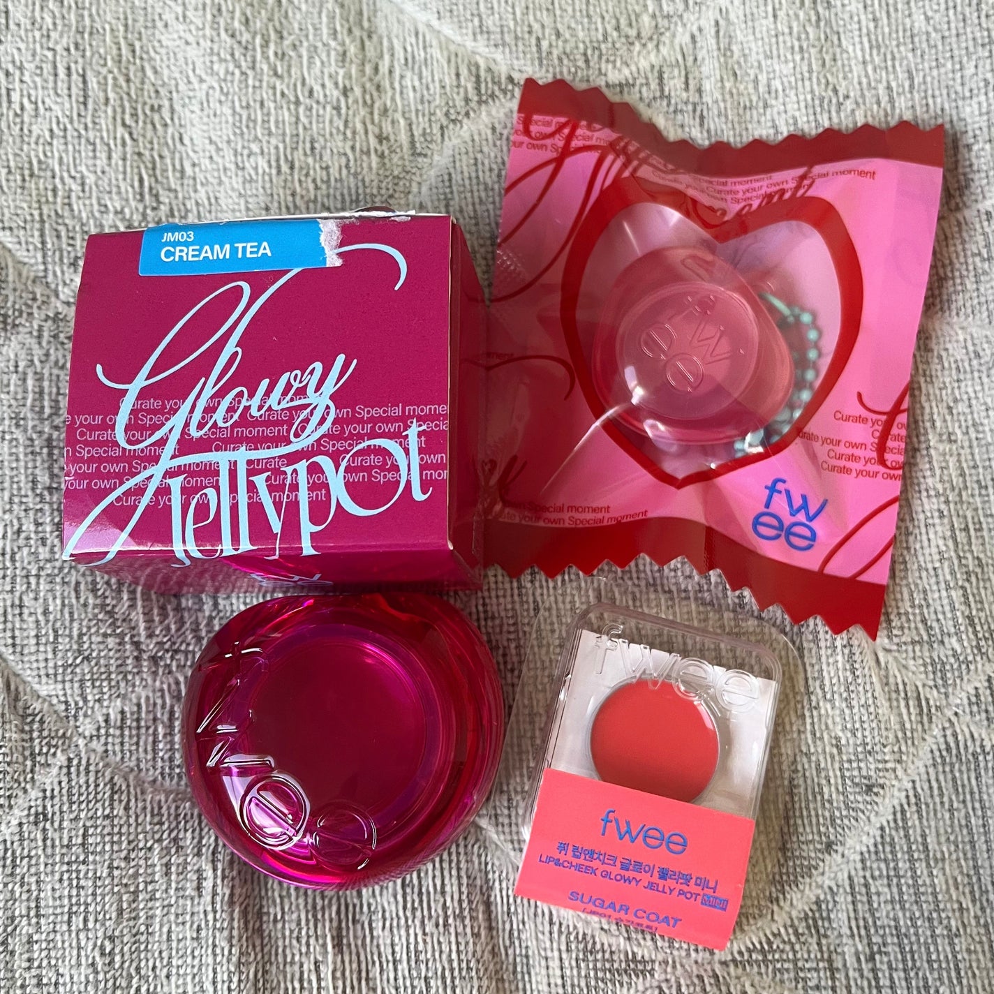 フィー リップアンドチーク グローイジェリーポット/fwee/リップグロスを使ったクチコミ(1枚目)