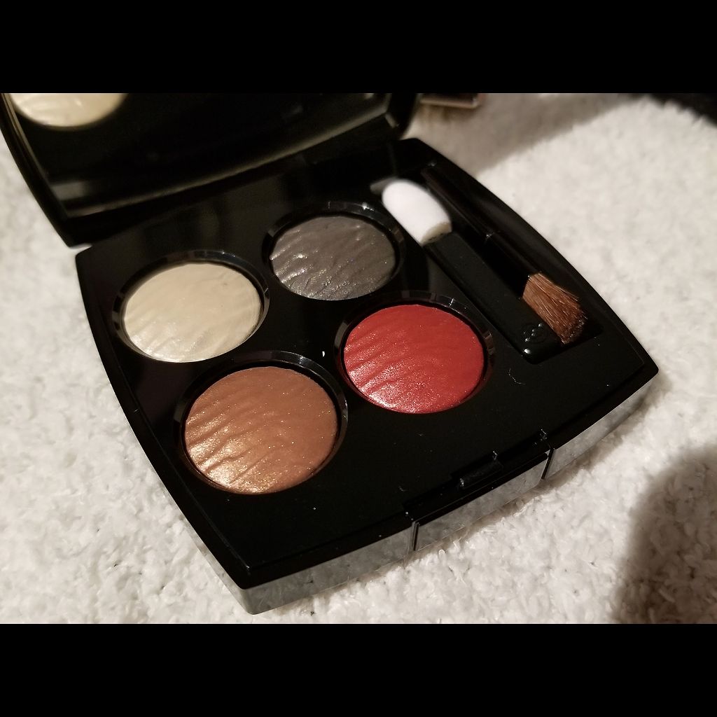 CHANEL エクラ　エニグマティック　アイシャドウ　パレット　廃盤　人気 CHANEL（シャネル）2018夏新作アイシャドウ「エクラ エニグマ