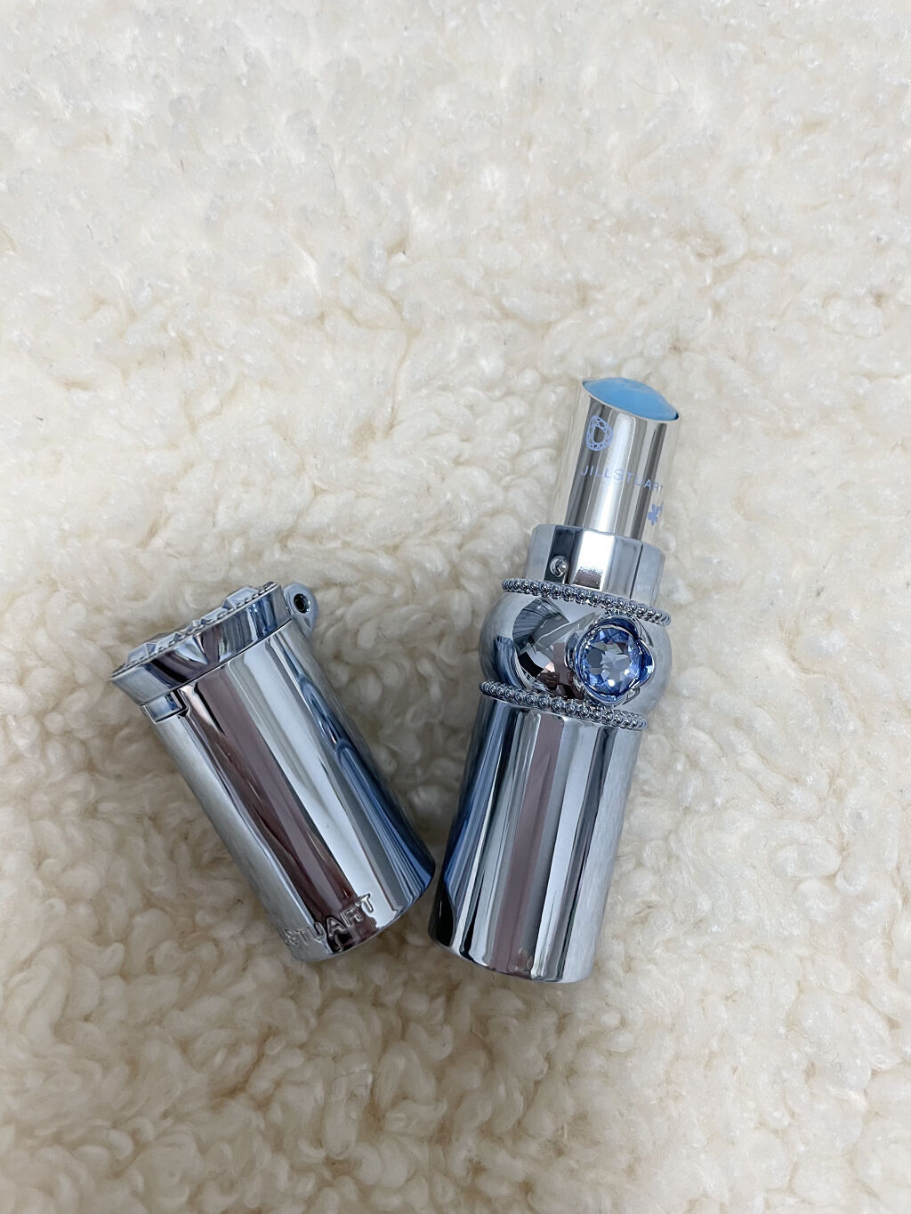 サムシングピュアブルー リップグロウ セラムバーム/JILL STUART/リップバームを使ったクチコミ（3枚目）