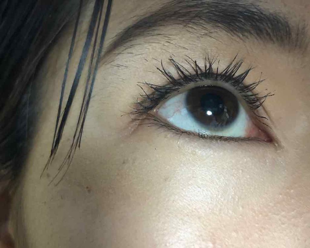 ボリューム エクスプレス ハイパーカール ウォータープルーフ N/MAYBELLINE NEW YORK/マスカラを使ったクチコミ(4枚目)