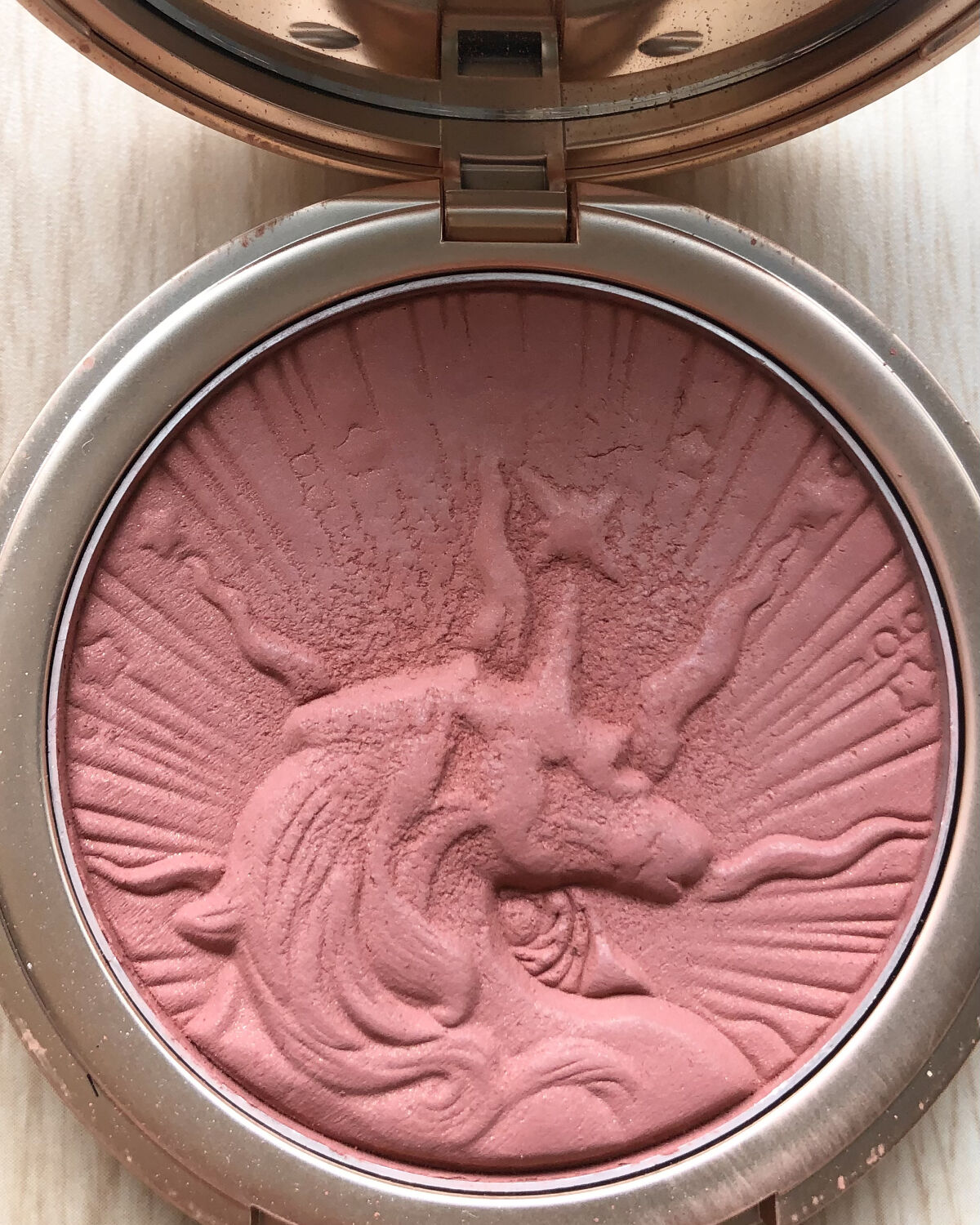 ユニコーンシリーズ チークブラッシュ #ミス.ローズ/FlowerKnows/パウダーチークを使ったクチコミ（2枚目）