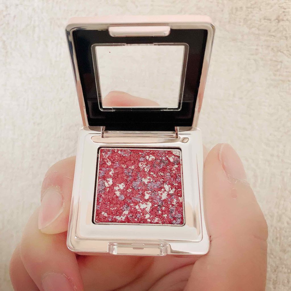 グリッタープリズム シャドウ/MISSHA/グリッターを使ったクチコミ(1枚目)