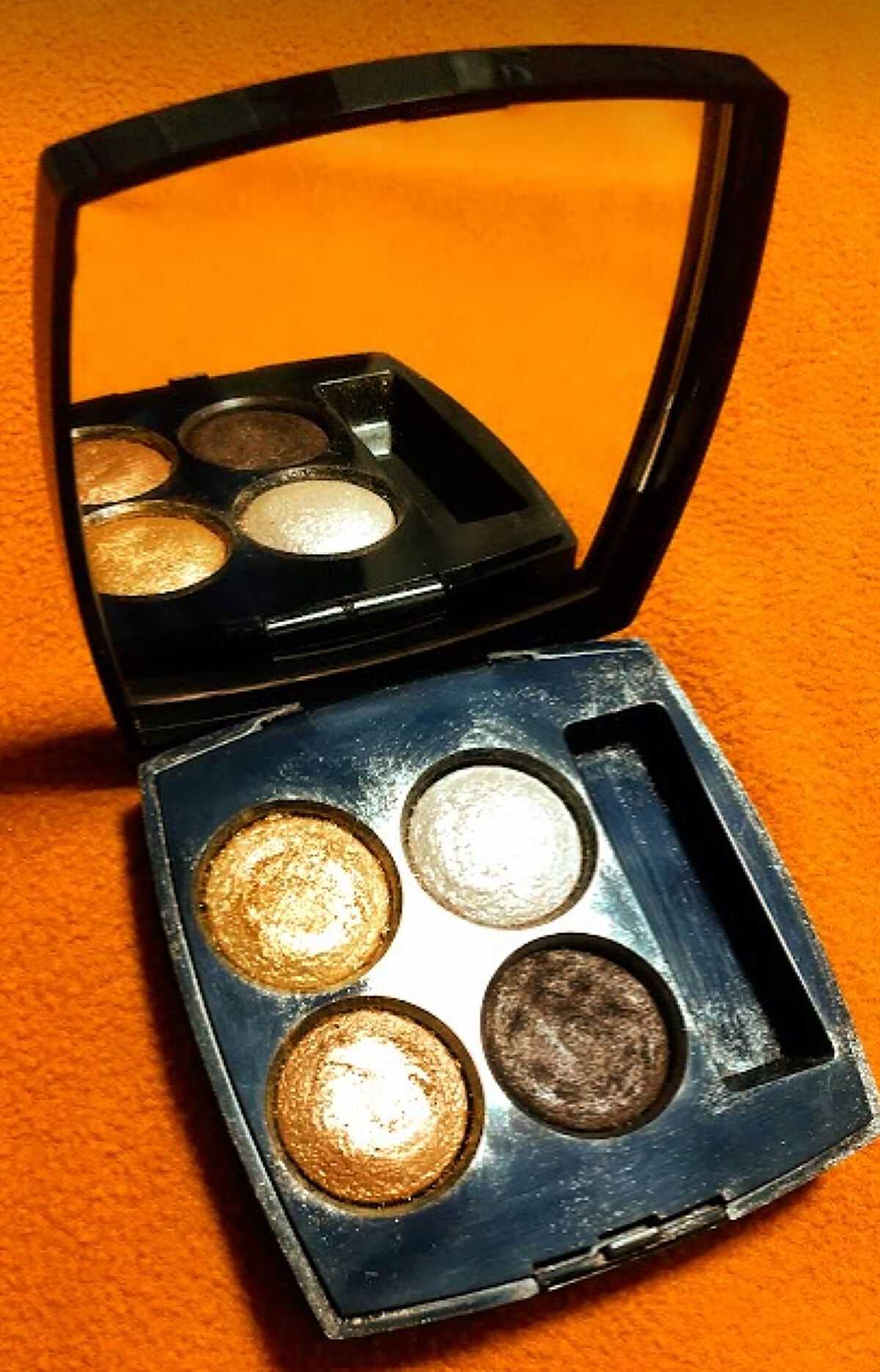 レ キャトル オンブル/CHANEL/アイシャドウパレットを使ったクチコミ(1枚目)