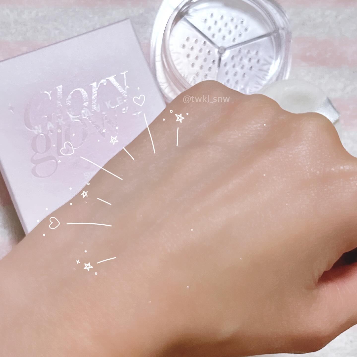 ステイフィクサーマルチカラーパウダー/wakemake/ルースパウダーを使ったクチコミ（3枚目）