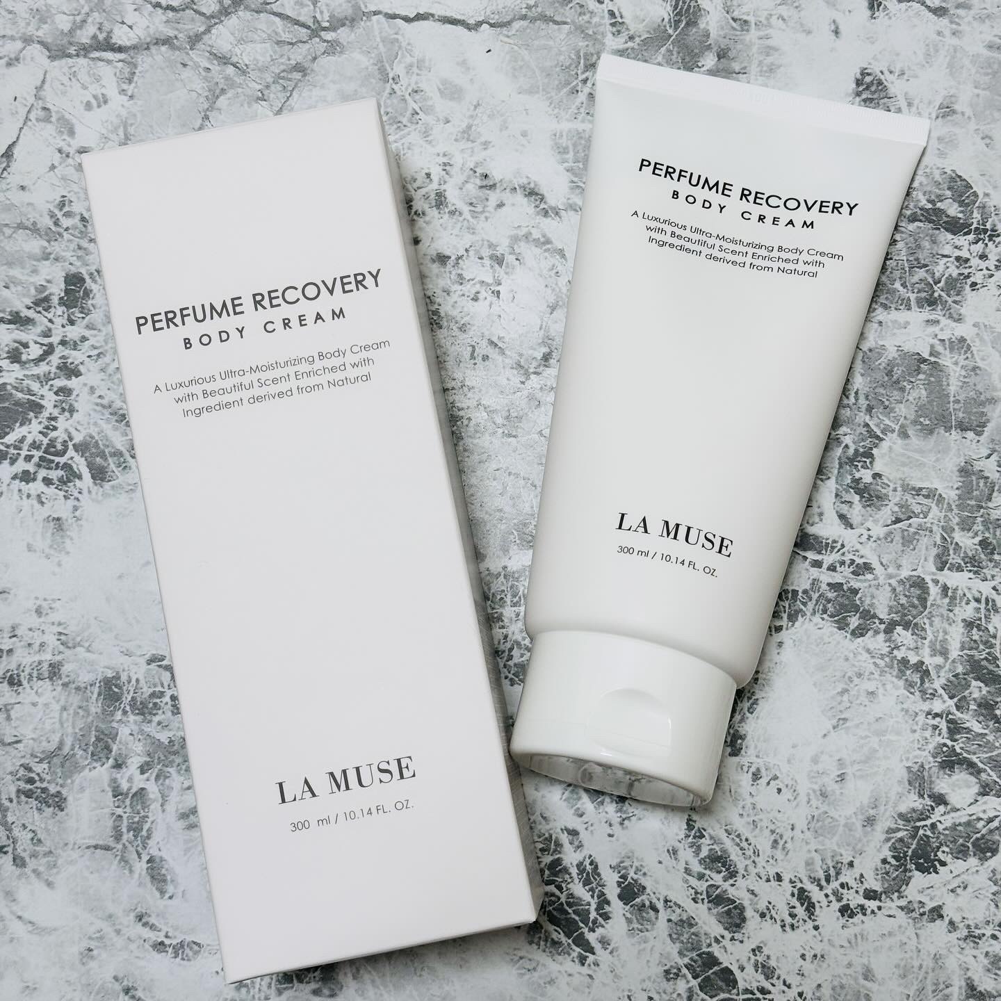 パフューム リカバリーボディクリーム/ラミューズ/ボディクリームを使ったクチコミ（2枚目）