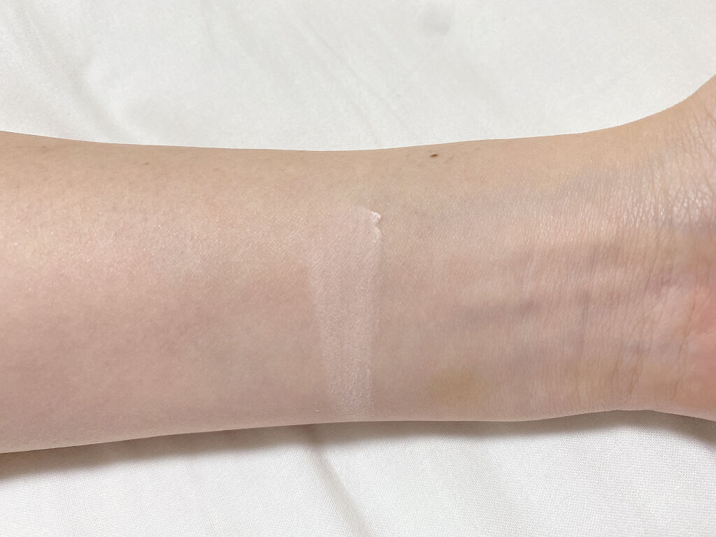 玉女桃花 エアフェイスパウダー/花西子/ルースパウダーを使ったクチコミ（3枚目）