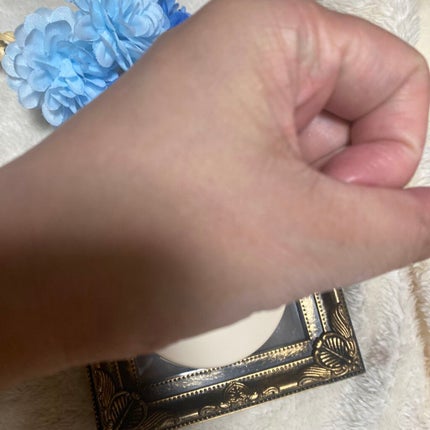 ピュアラディアントプロテクション アクアティックグロー クッションファンデーション SPF50+/PA+++/NARS/クッションファンデーションを使ったクチコミ(4枚目)