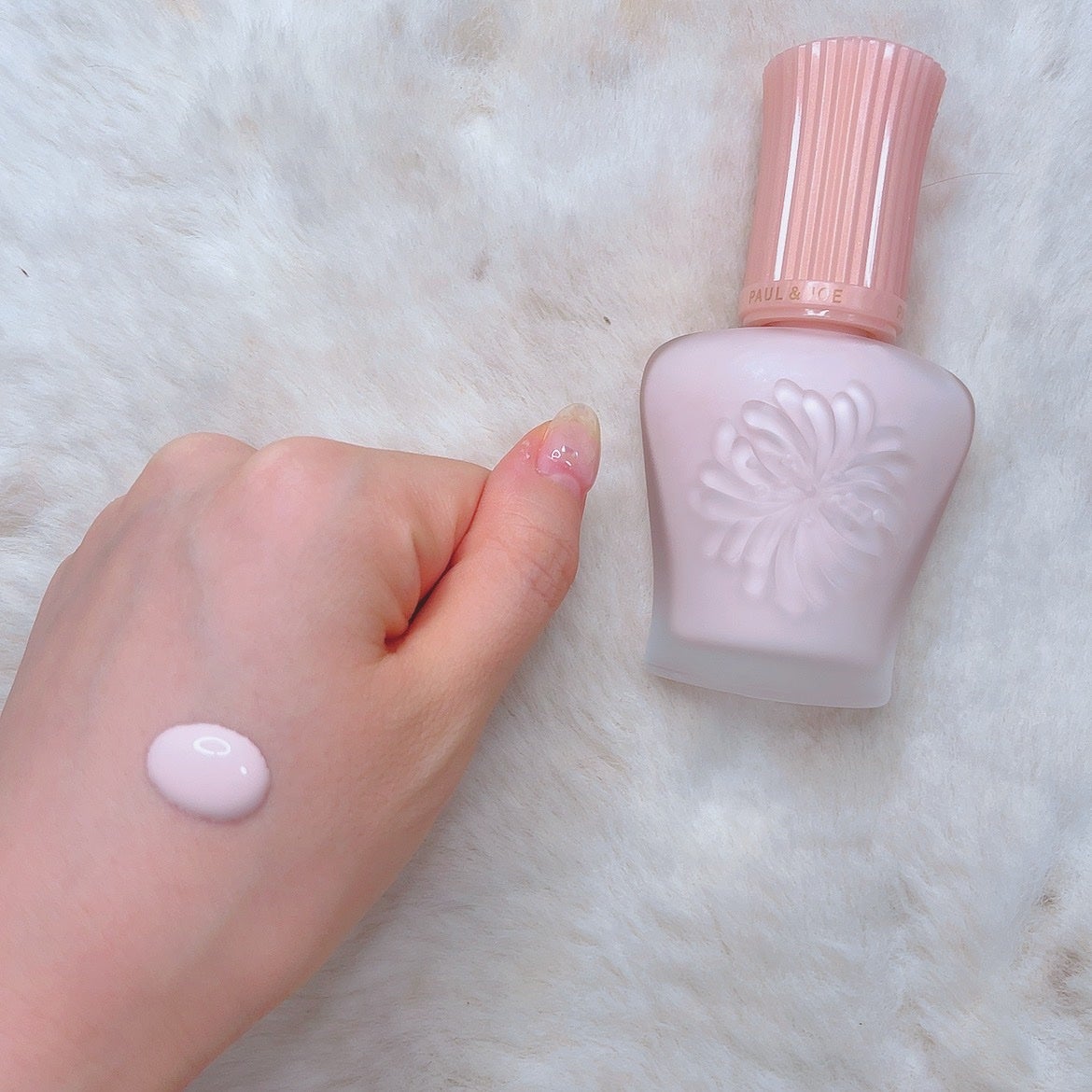 モイスチュアライジング プライマー/PAUL & JOE BEAUTE/化粧下地を使ったクチコミ(2枚目)