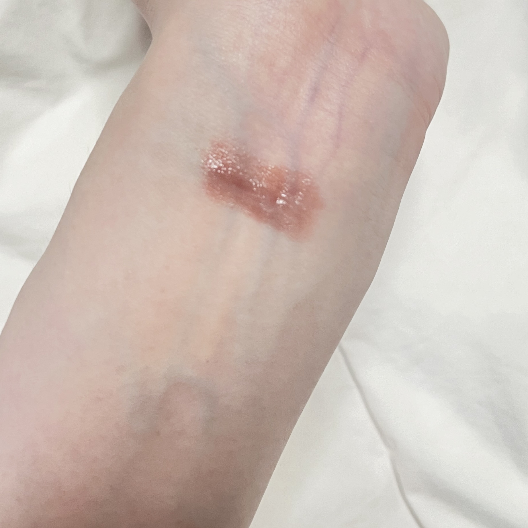 ボンディンググロウリップスティック/Laka/口紅を使ったクチコミ（2枚目）