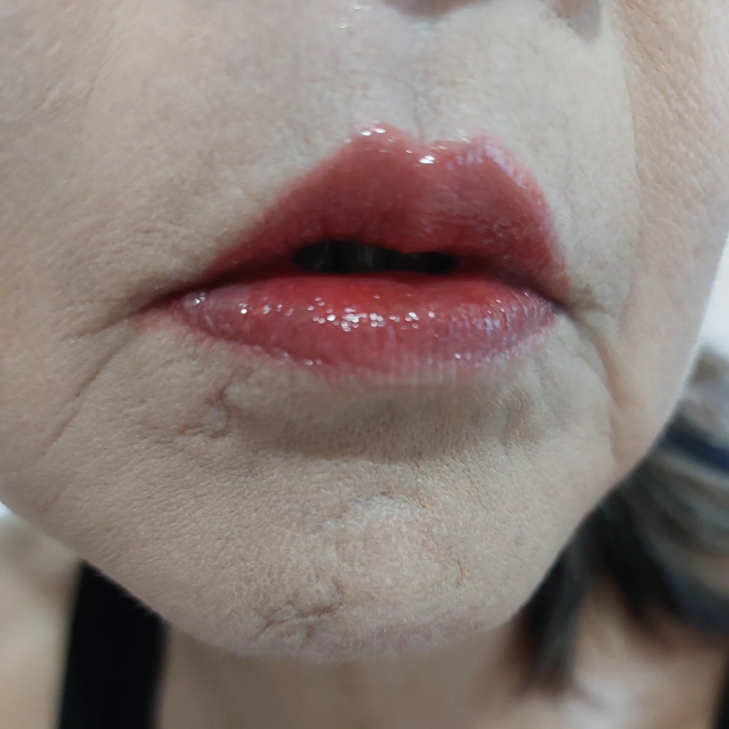 アンドバイロムアンド グラッシーボムティント/&nd by rom&nd/リップティントを使ったクチコミ(4枚目)