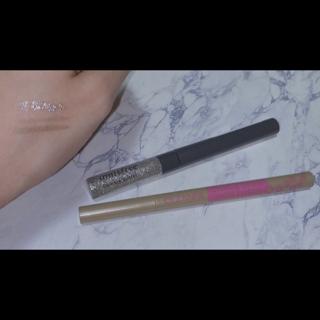 トゥインクル グリッター/innisfree/リキッドアイライナーを使ったクチコミ（2枚目）