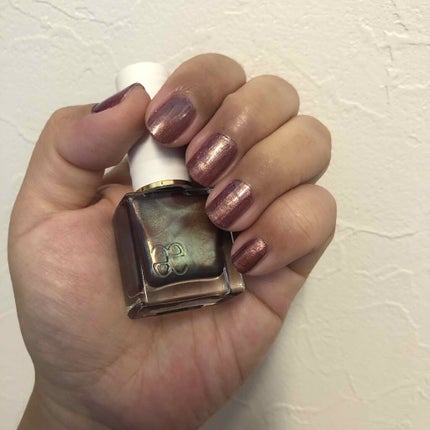 フローリックネイルラッカー/エレガンス クルーズ/マニキュアを使ったクチコミ(2枚目)