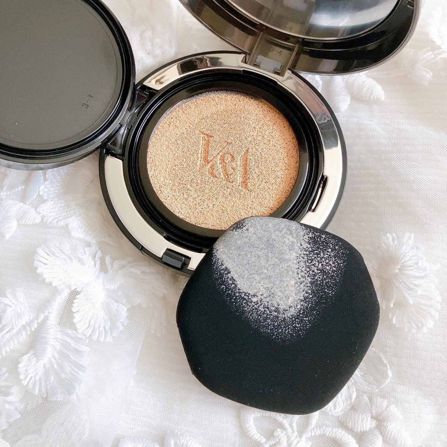 ロングウェアクッションファンデーション/V&Aビューティー/クッションファンデーションを使ったクチコミ(6枚目)