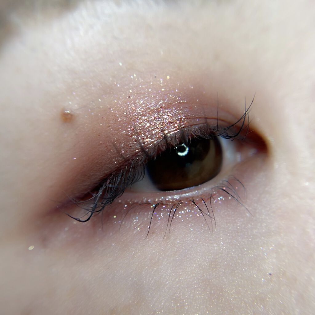 Metallist Sparkling Foiled Pigment 06/touch in SOL /単色アイシャドウを使ったクチコミ（3枚目）