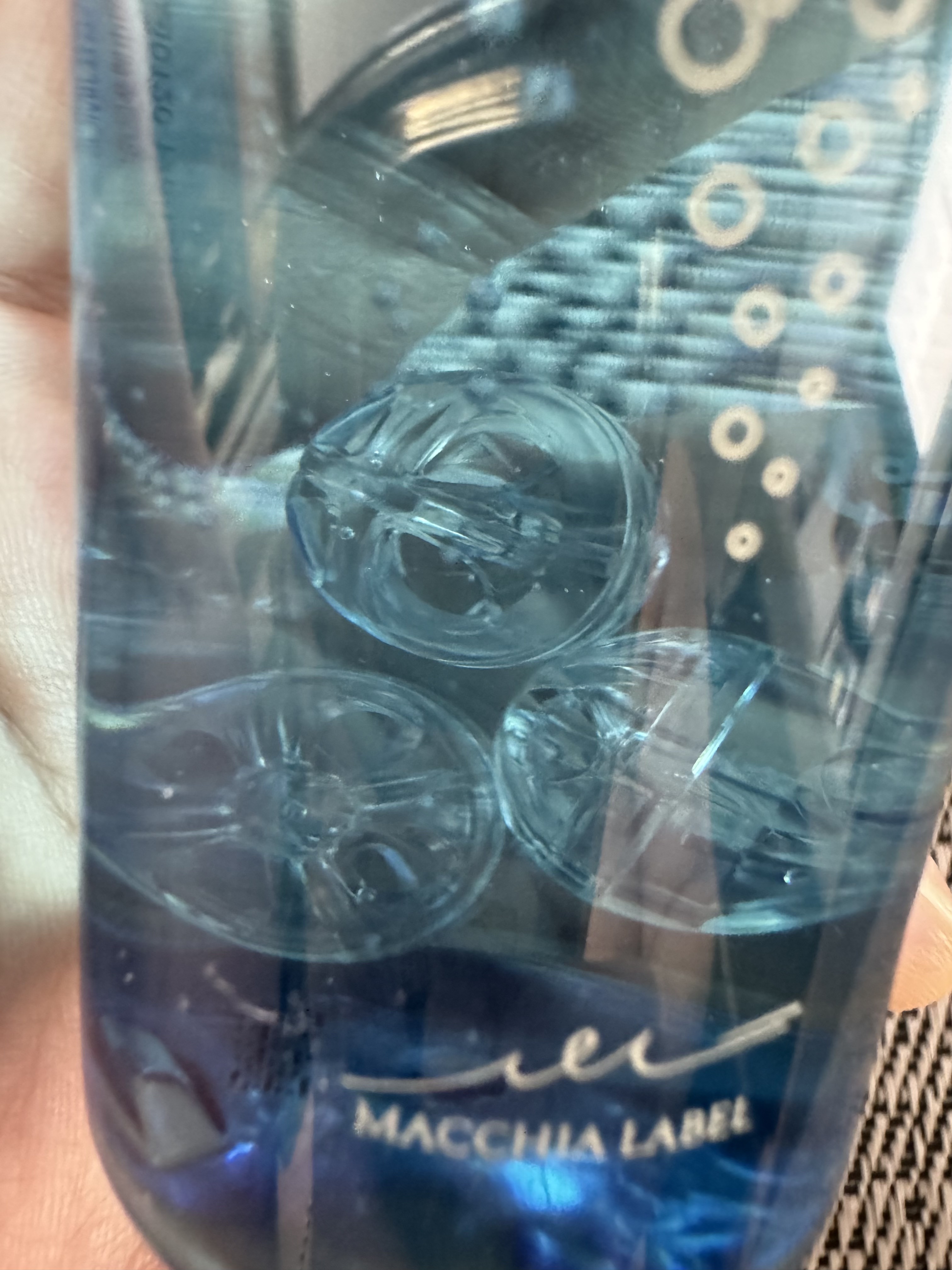 薬用マイクロバブルローション/Macchia Label/化粧水を使ったクチコミ（3枚目）