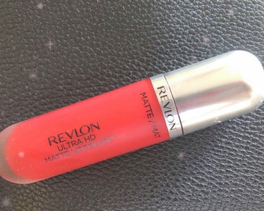 



どうも。MAPIÖです⸜(๑⃙⃘'8'๑⃙⃘)⸝.*･ﾟ


今回は『REVLON ULTRA HD MATTE LIPCOLOR』10LOVEの投稿です💄


以前使用していた友人からもらった