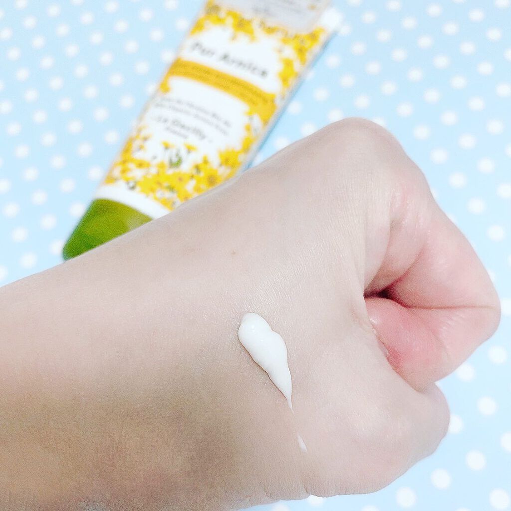 ピュア アルニカ プロテクト&ソフト ハンドクリーム/イヴ・ロシェ/ハンドクリームを使ったクチコミ(2枚目)