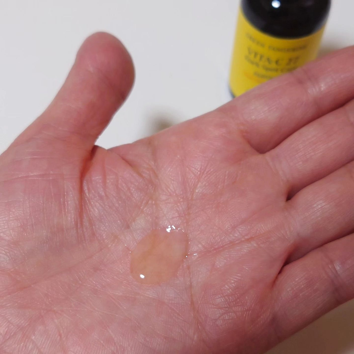 グリーンタンジェリンビタC27ダークスポットケアアンプル/goodal/美容液を使ったクチコミ(3枚目)