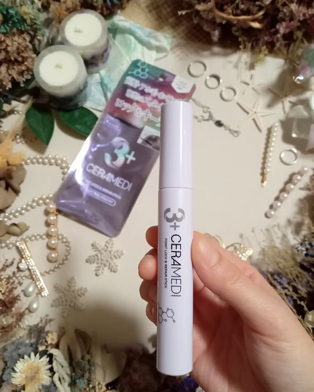 セラメディ ポイントロック&リペアスティック/セラメディ/ヘアジェルを使ったクチコミ（2枚目）