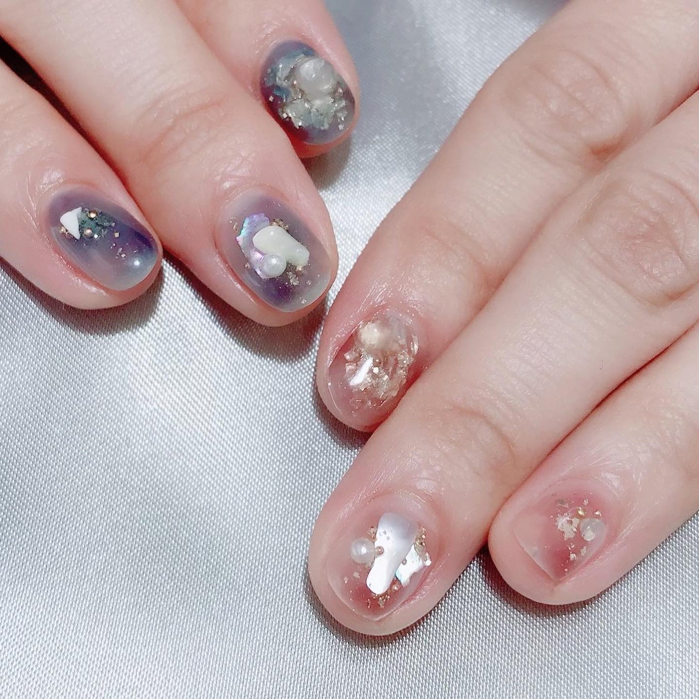 なかやまちえこ on LIPS 「アシメネイル💅⠀⠀@risa_risa_risadayo#na..」(3枚目)