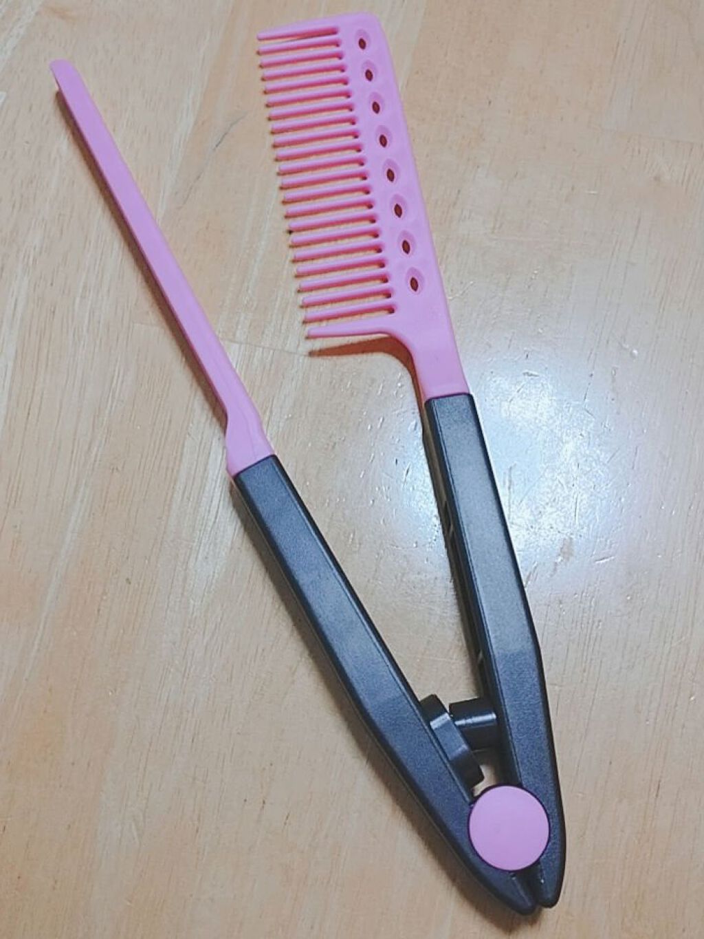 DAISO ストレートコームのクチコミ「皆さん初めまして
*もち雪*です！

今回は、DAISOの　「ストレートコーム」 ￥110　を.....」（2枚目）