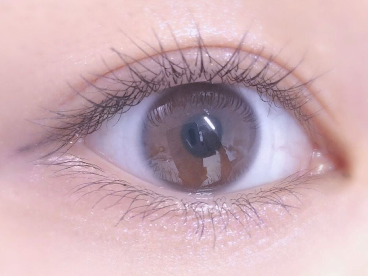 みる on LIPS 「夜に輝く青ラメが上品に♡♡スパークルピンクメイク❥❥✨550円..」(5枚目)