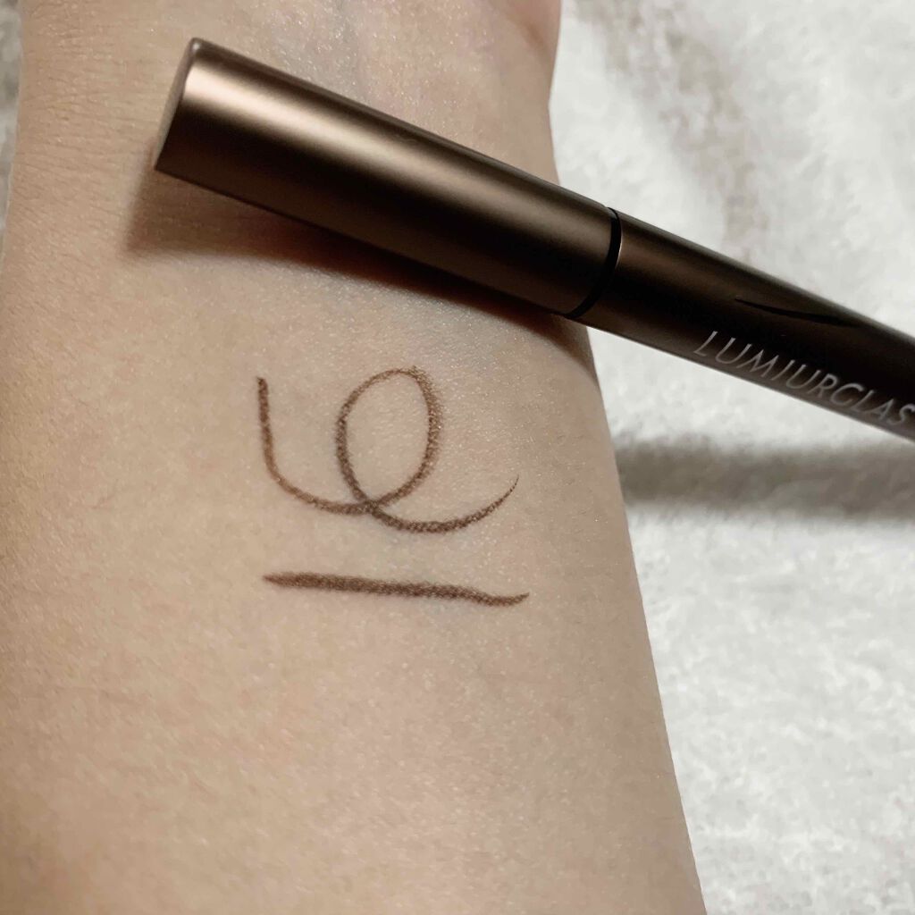 スキルレスライナー/LUMIURGLAS/リキッドアイライナーを使ったクチコミ(2枚目)