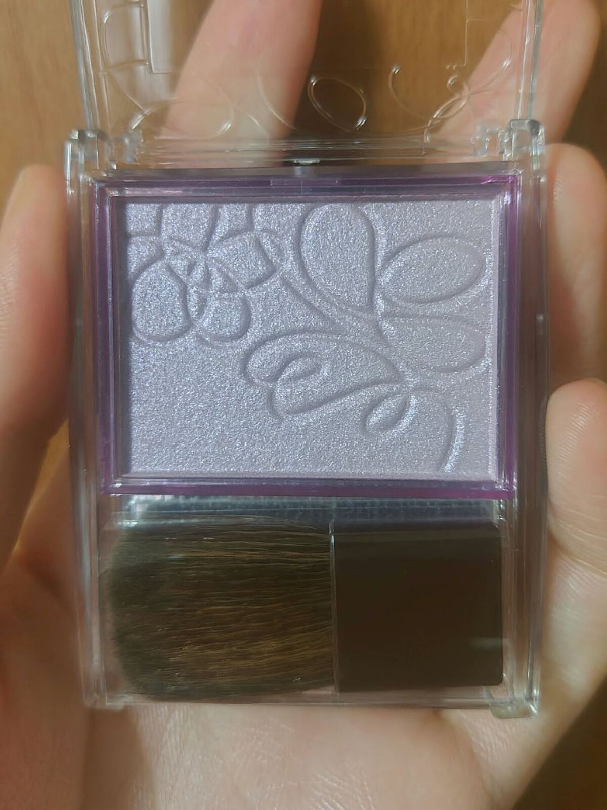 パールグロウニュアンサー/CEZANNE/パウダーハイライトを使ったクチコミ（3枚目）