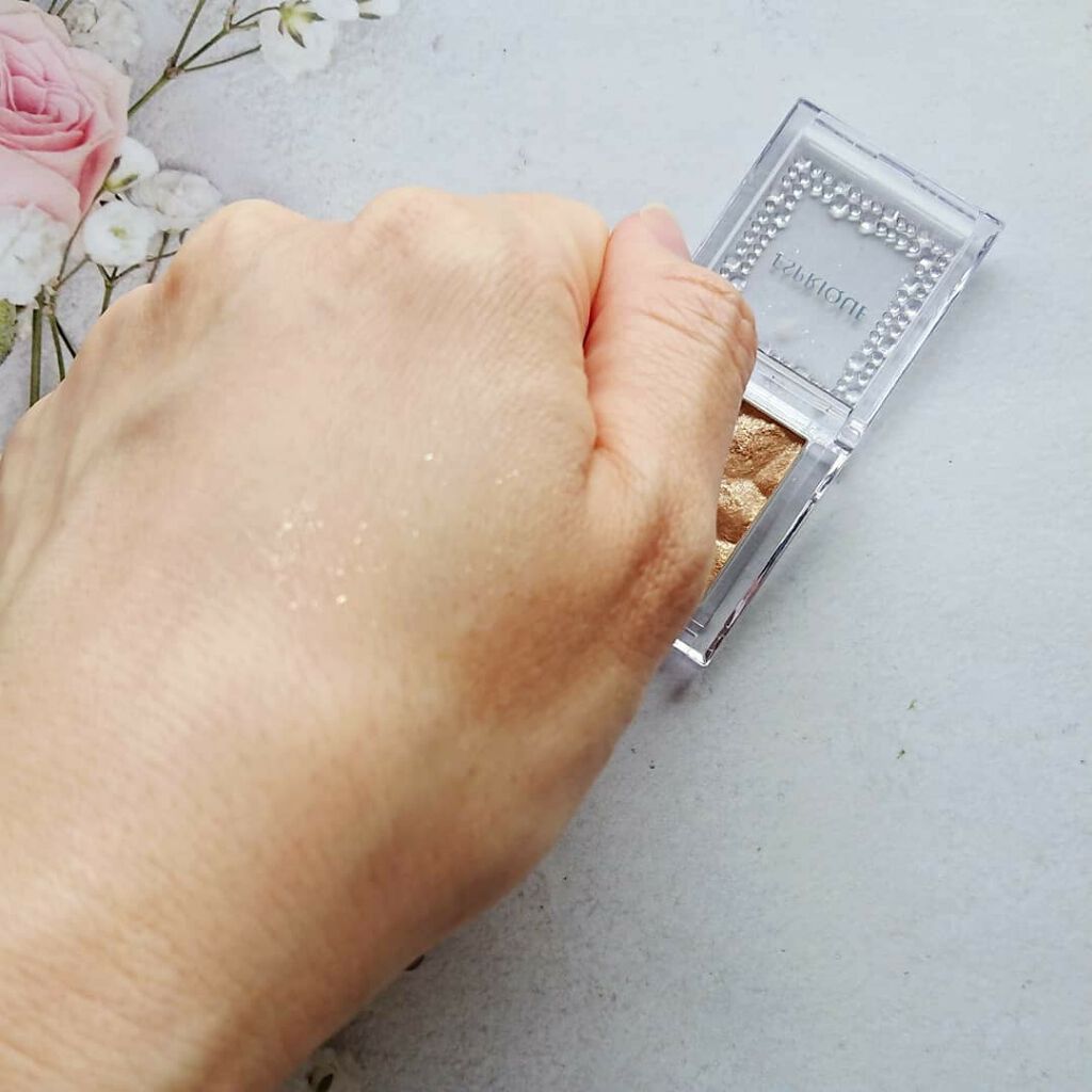 セレクト アイカラー N/ESPRIQUE/単色アイシャドウを使ったクチコミ(2枚目)