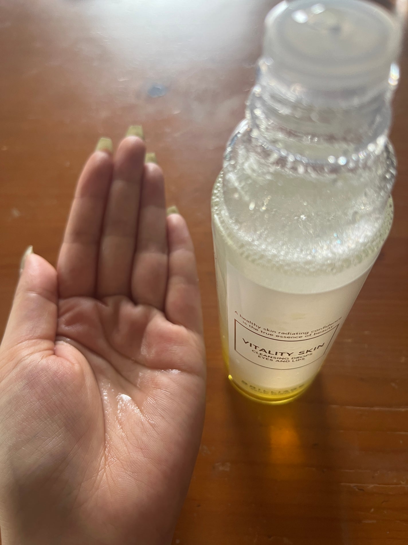 バイタリティ スキン クレンジング ドロップス アイズ&リップス ( ポイントメイクアップリムーバー )/ブリリアージュ/ポイントメイクリムーバーを使ったクチコミ(1枚目)