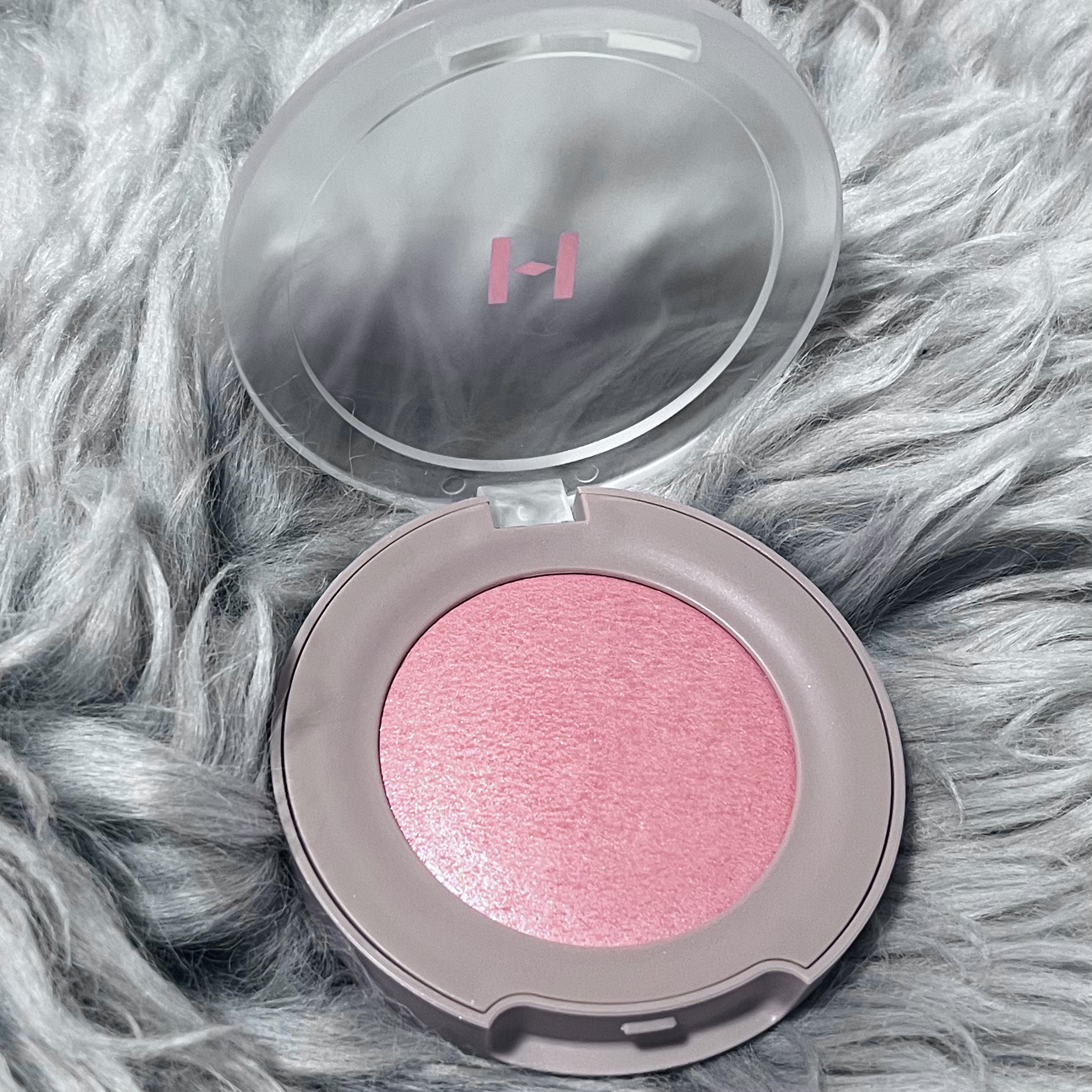 トゥルーディメンショングロウチーク/hince/パウダーチークを使ったクチコミ（2枚目）