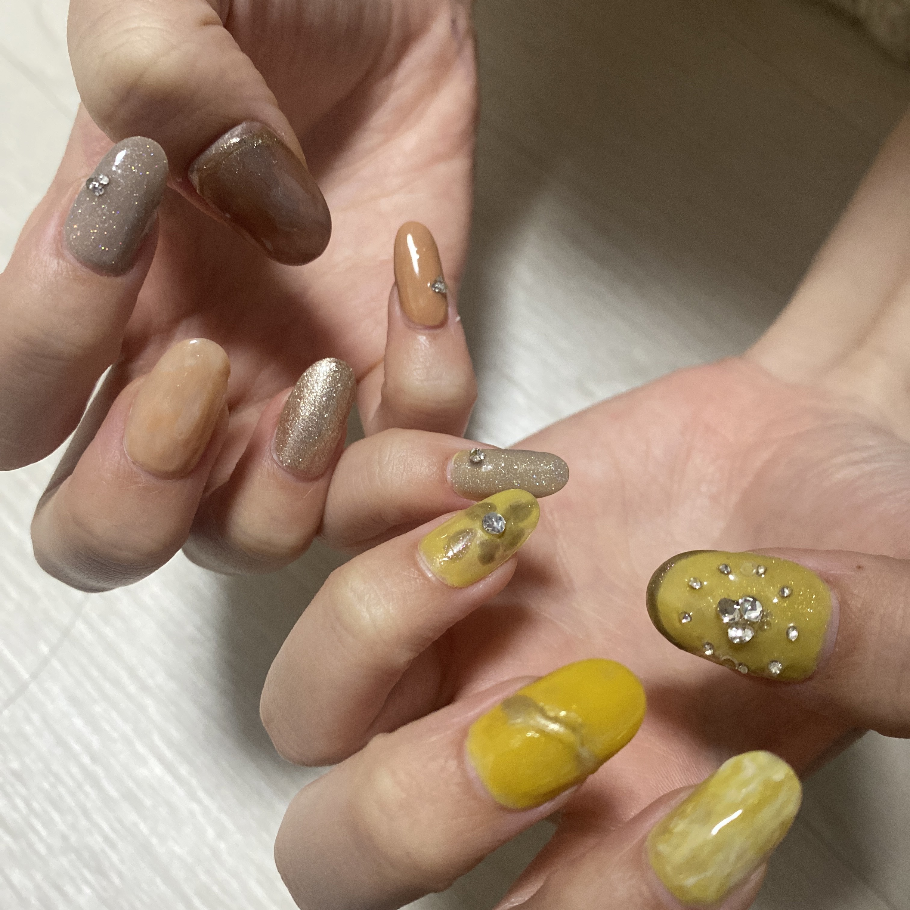 BRG ジェルネイル 50 ピスタチオ/DAISO/ジェルネイルを使ったクチコミ（1枚目）